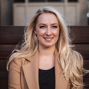 Meet your Posher, Ashley